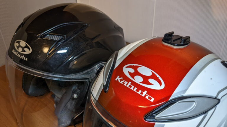 OGKのジェットヘルメット、AVANDⅡとEXCEEDどちらを選んだらい...