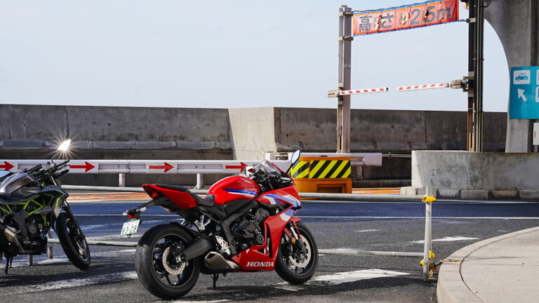 CBR650Rで高速道路1500kmを走ってみた感想｜Eクラッチモデル超...